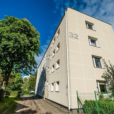 Ujejskiego 32a *