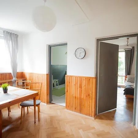 Ujejskiego 32a * Gdynia